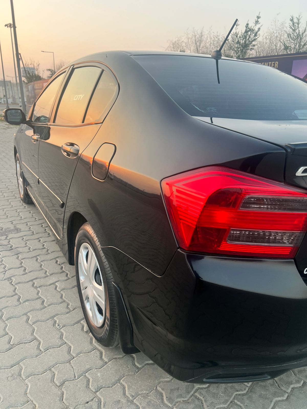 Honda City 1.3 i-VTEC